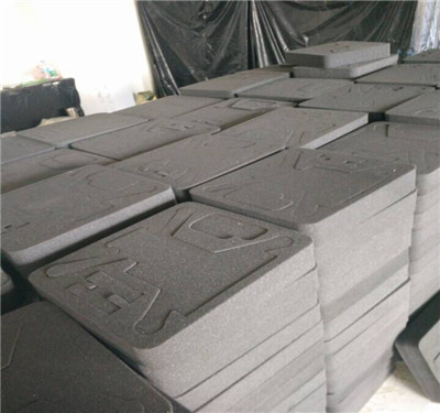 箱包包裝海綿內托廠家 密封、保溫與環保材料的創新應用